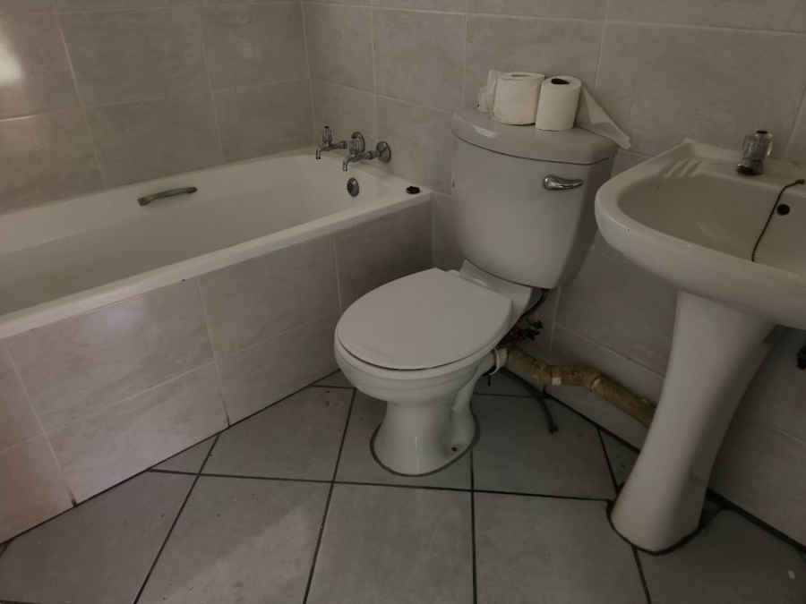 2 Bedroom Property for Sale in Boitekong North West